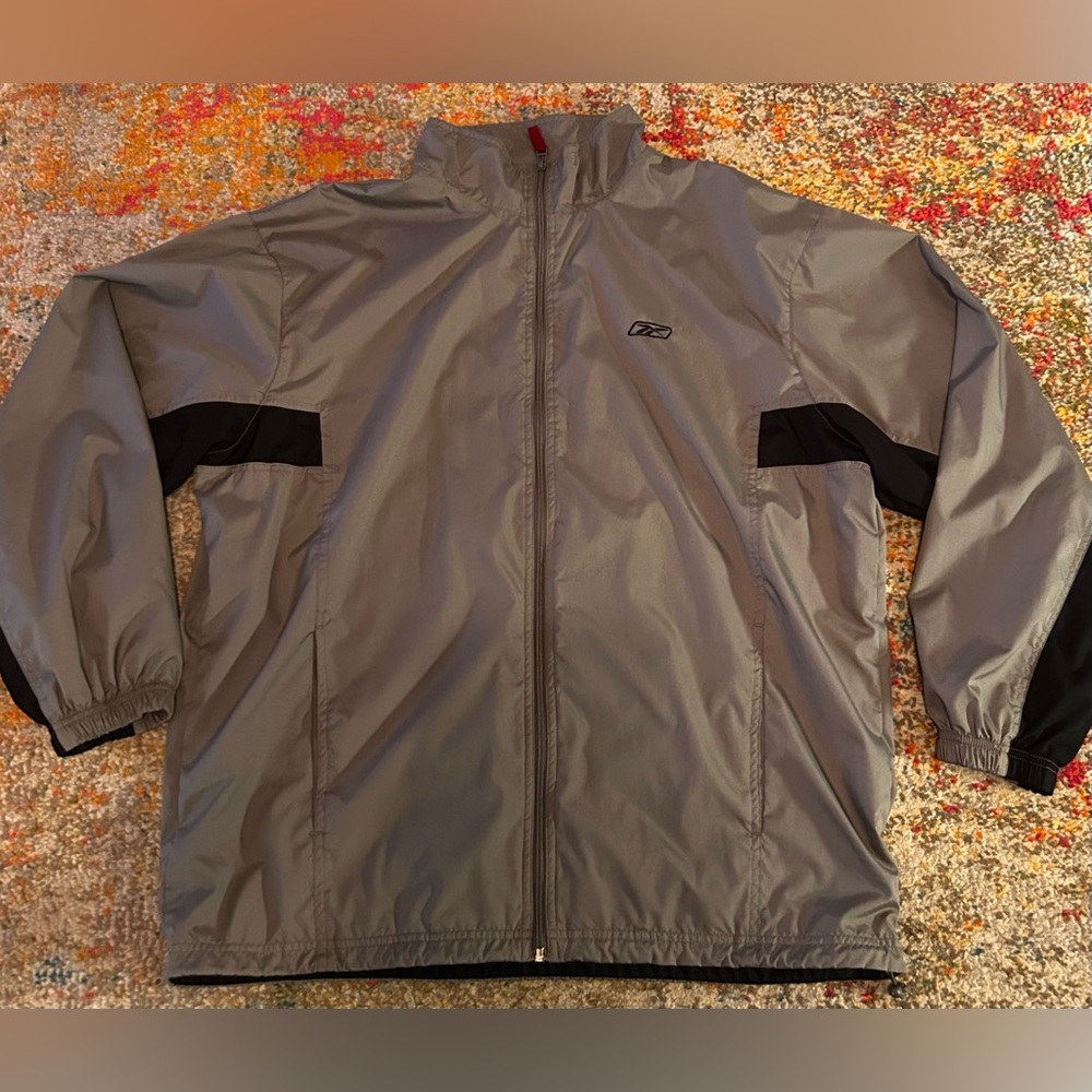 Reebok Mens Matching Full Zip Lightweight Track Suit. Top Large, Pants XL.